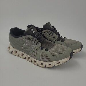 On Running Women's Athletic Shoes in Gray and Black